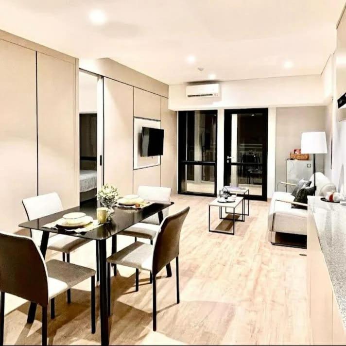 The Day Residence Jakarta Buitenkant foto