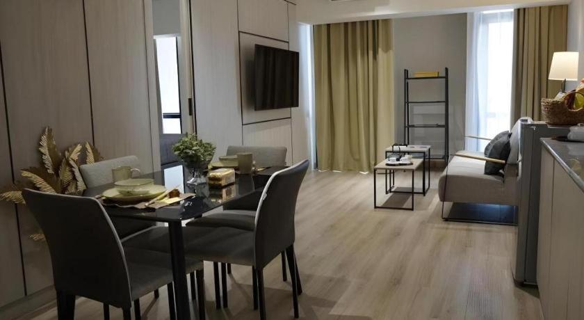 The Day Residence Jakarta Buitenkant foto